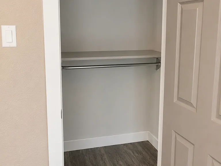 149 Richmond Ave #5 — Photo 6