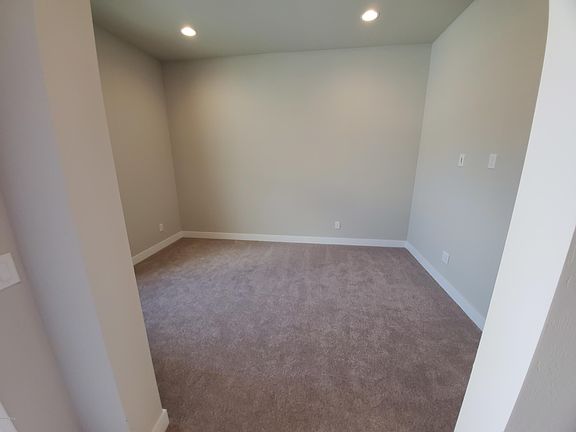 5th image of 8536 W Midway Ave