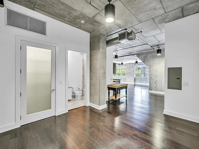 411 NW 1st Ave #202 — Photo 32