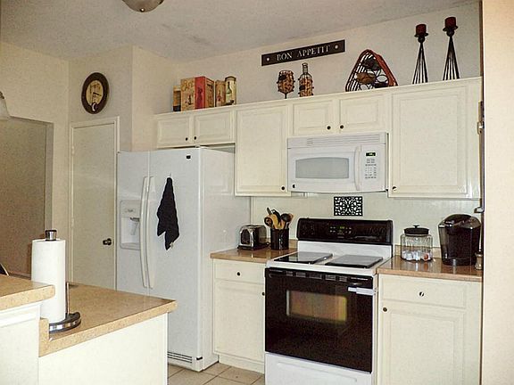 2nd image of 17034 Carbridge Dr