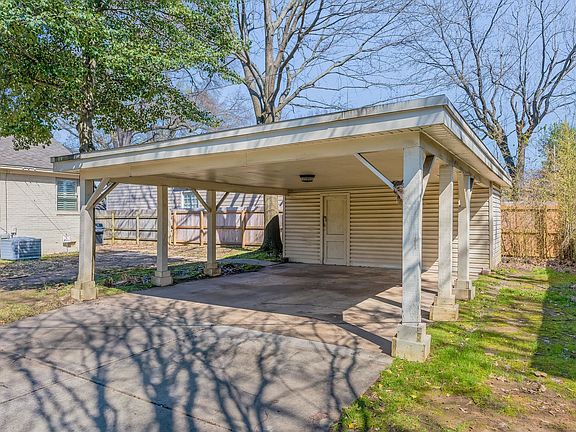 4th image of 3755 Mimosa Ave