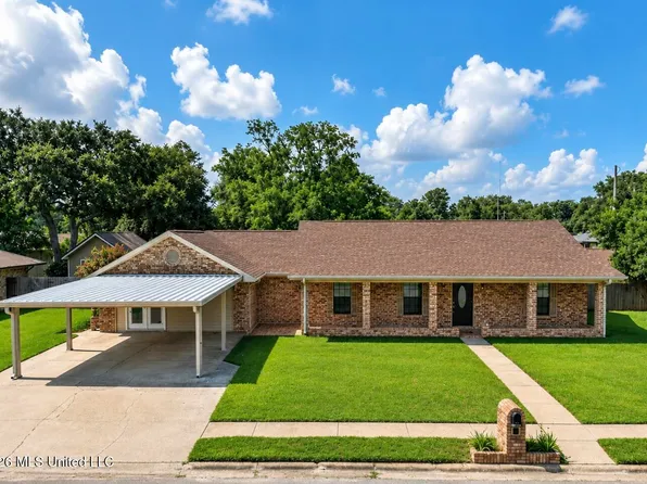 20000 Merinda Ln, Long Beach, MS 39560