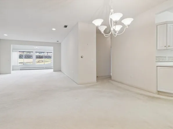 4922 N Sherman Ave Unit C, Madison, WI 53704