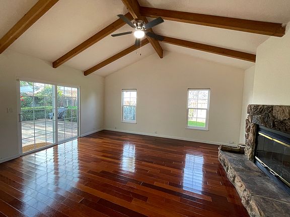5th image of 4601 Catalina Dr