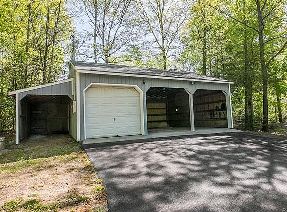 5th image of 8425 Kenleigh Dr