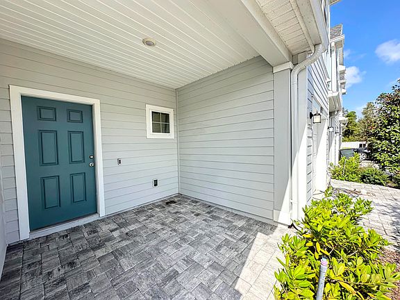 2nd image of 294 Boracay Cir