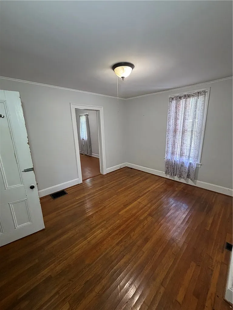 1 bed, 1.0 bath, 776 sqft, $995 — Photo 4
