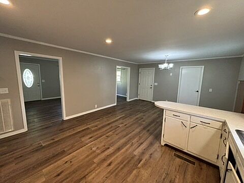 5th image of 135 Dry Valley Rd
