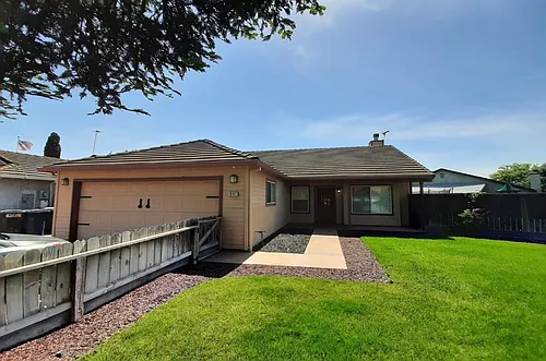 1047 Alexander Ct Photo 1