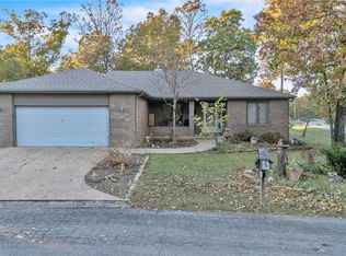 2 Jura Cir, Bella Vista, AR 72715