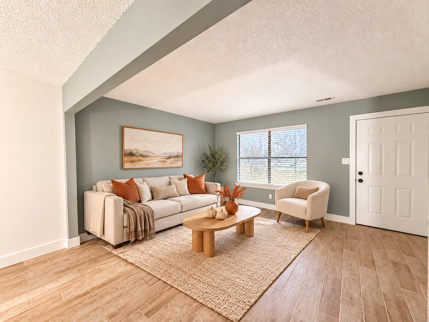 2 bed, 1.5 bath, 1089 sqft, $1,250 — Photo 2