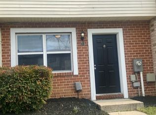 12 Ripplebrook Ct, Parkville, MD 21234