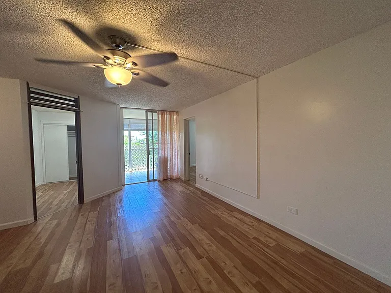 1260 Richard Ln #209 — Photo 1