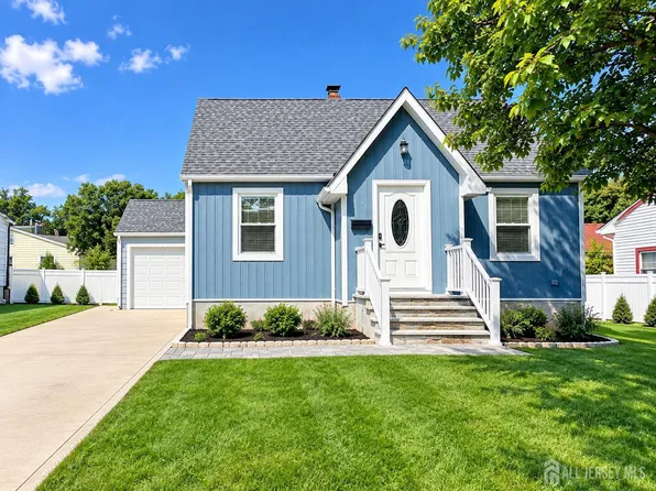 49 E Buckingham Ave, Mount Ephraim, NJ 08059