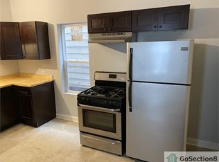 8226 S Brandon Ave #1, Chicago, IL 60617