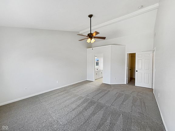 5th image of 11063 Deer Valley Dr
