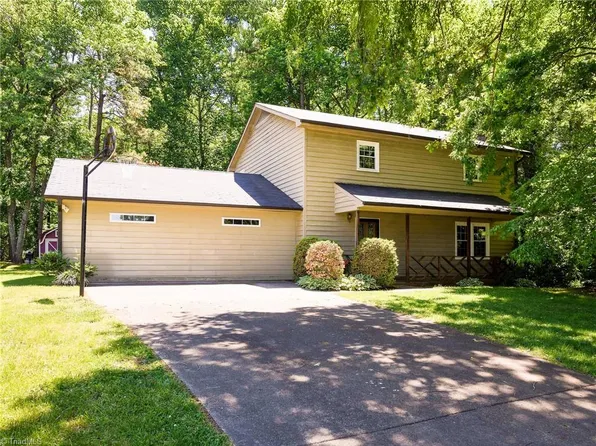 6191 Herinhut Rd, Winston Salem, NC 27127