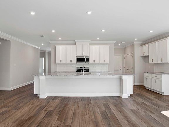 5th image of 9074 Caymus Dr