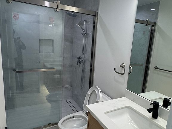 3rd image of 2654 31st Ave #A