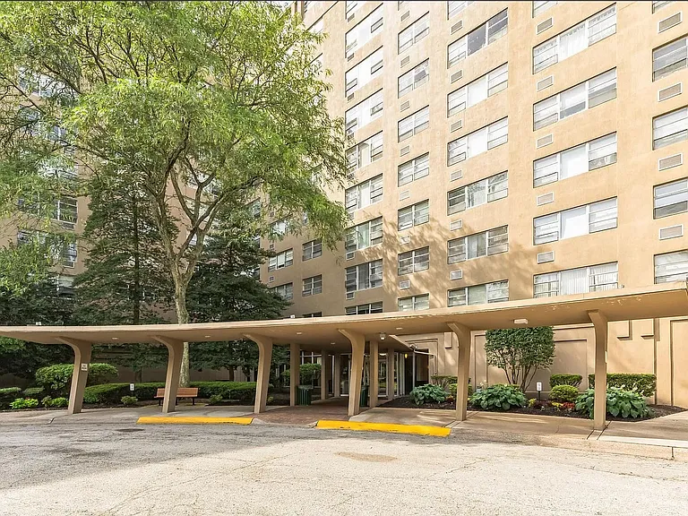 1030 E Lancaster Ave #1007 — Photo 1