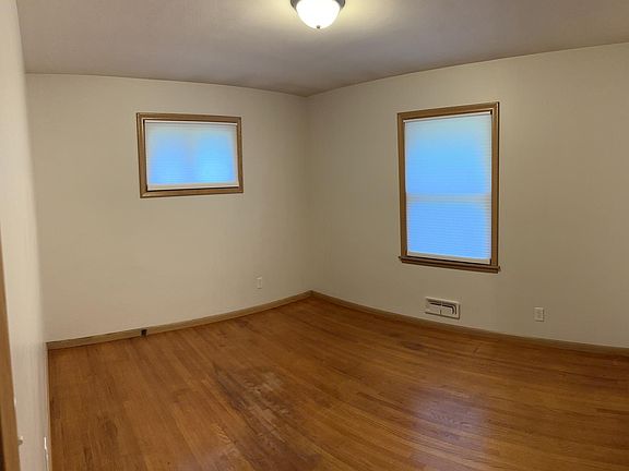 2nd image of 6240 Harriet Ave S