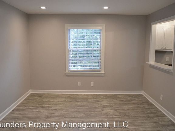 3rd image of 665 N Spring St #9466391