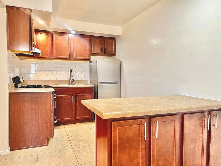 Apache Lofts — Photo 10