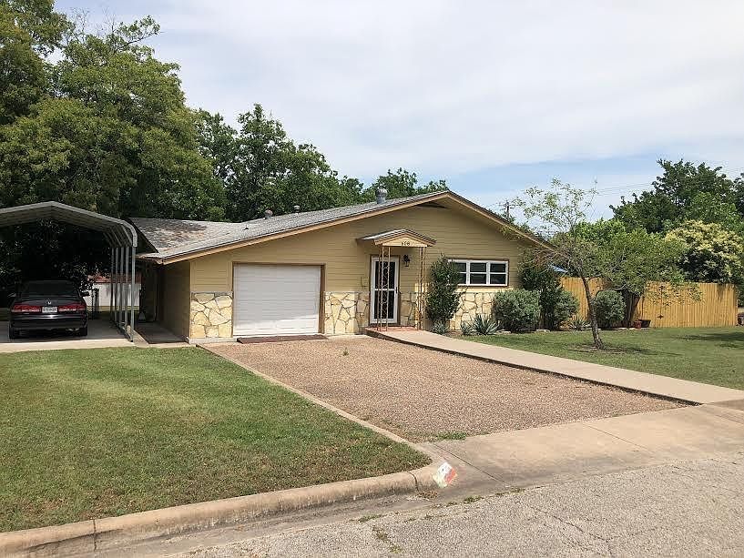 1st image of 608 S Avenue P