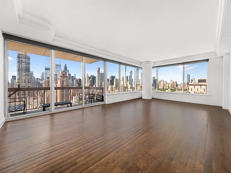 200 E 69th St #32C — Photo 1