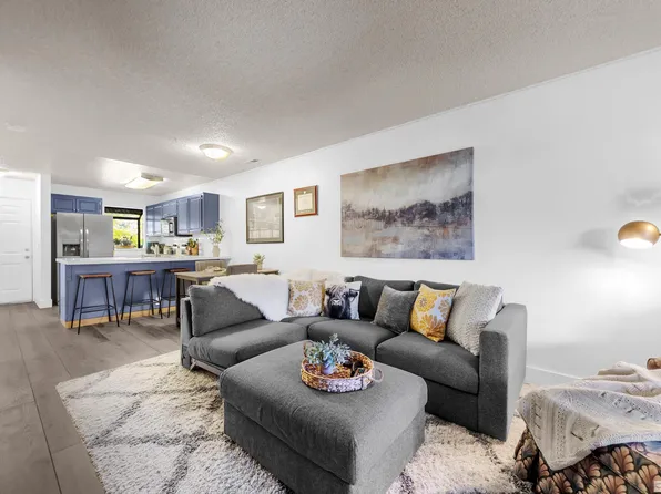 2945 Tierra Verde E, Reno, NV 89512