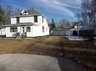 119 11th St S, Saint James, MN 56081