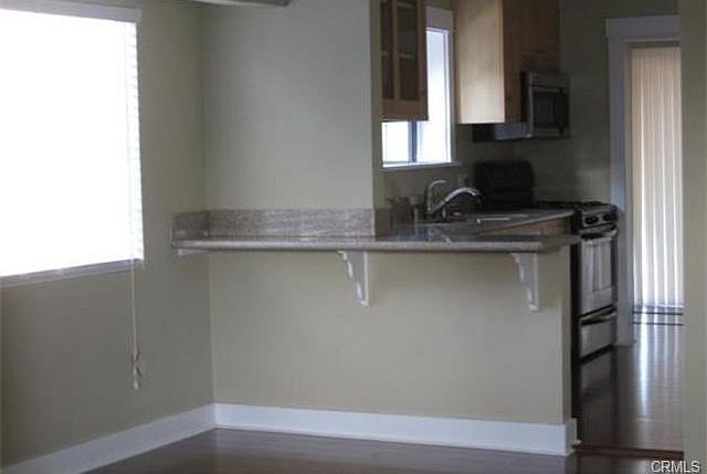 2nd image of 1331 Clay St