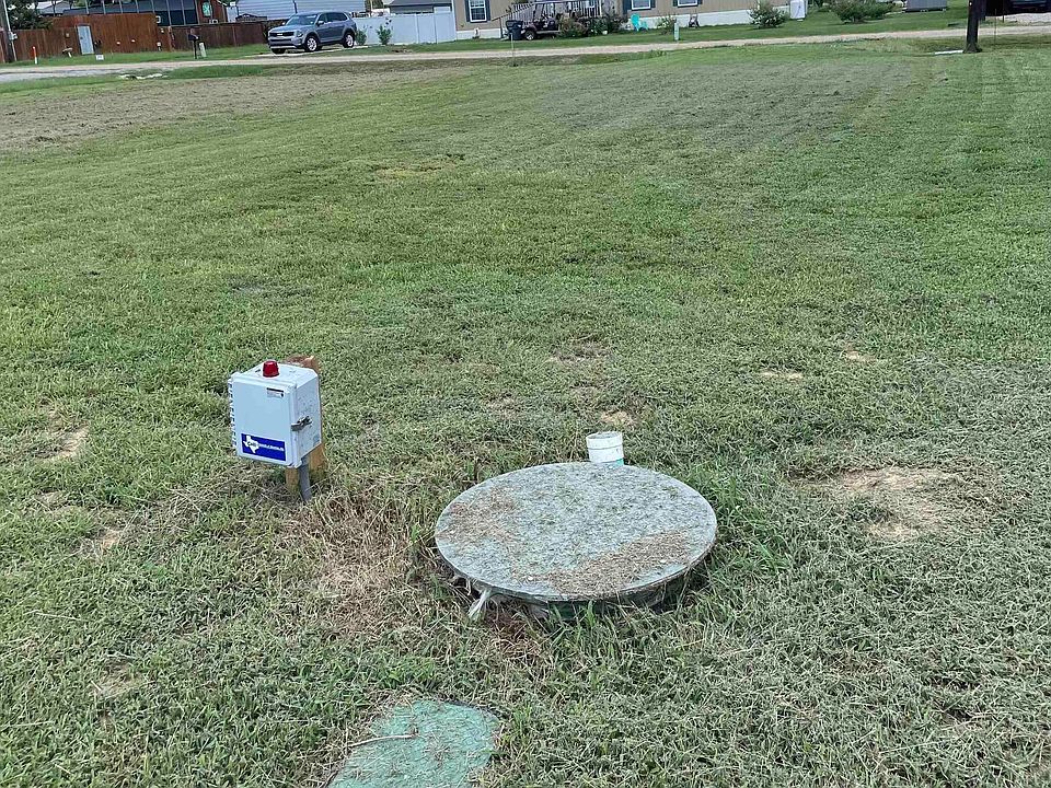 2nd image of 228-229 Wichita