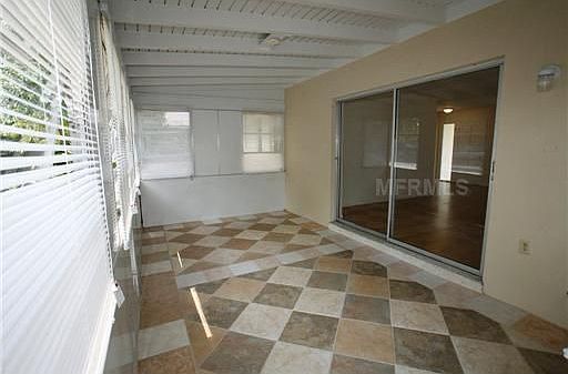 4th image of 2241 Howland Blvd