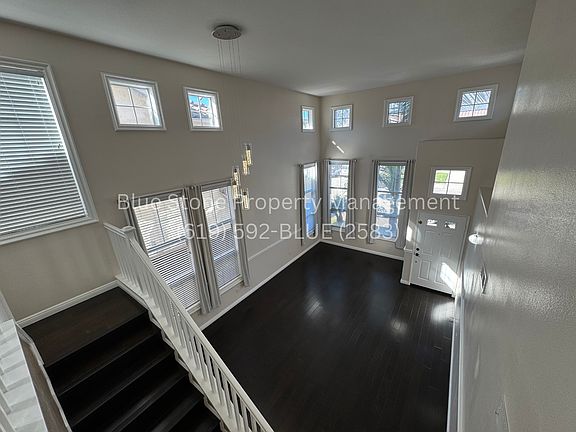 3rd image of 761 Whispering Trails Dr