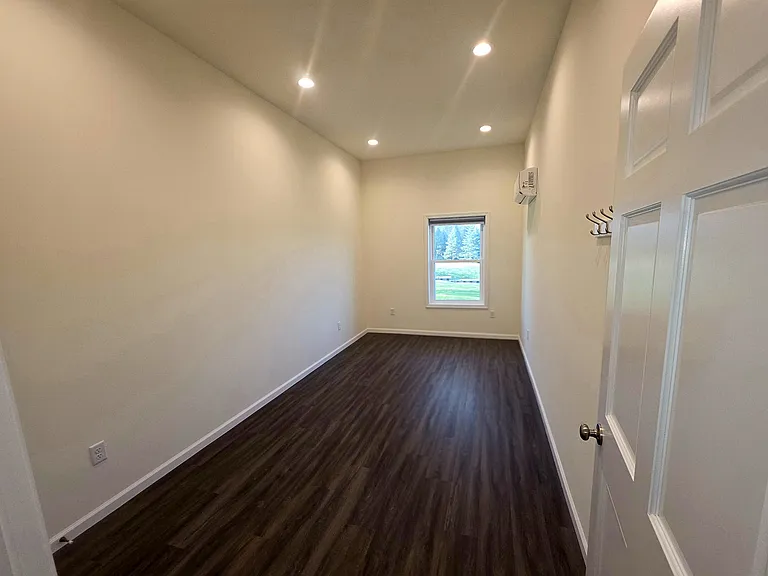 794 Pre Emption Rd — Photo 37