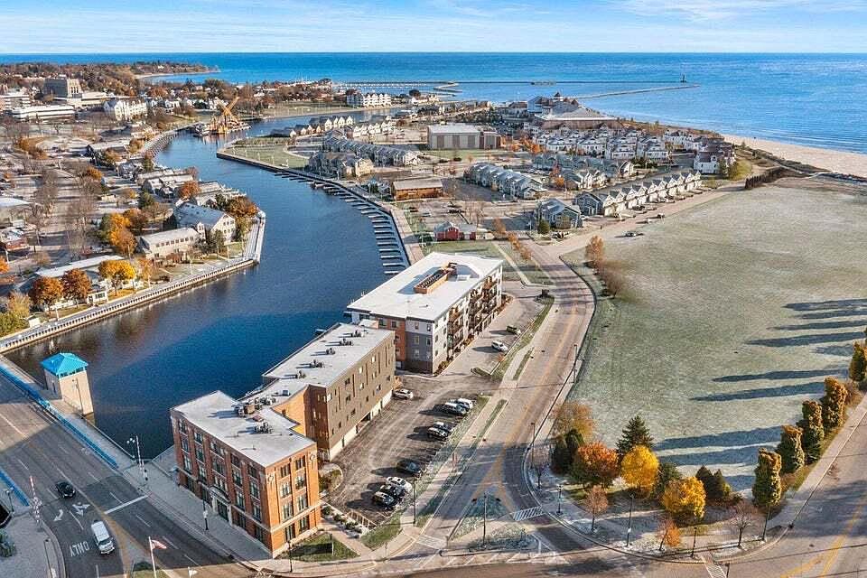 1st image of 780 South Pier DRIVE #308