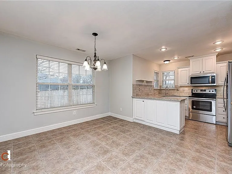 5712 W Casey Dr — Photo 9