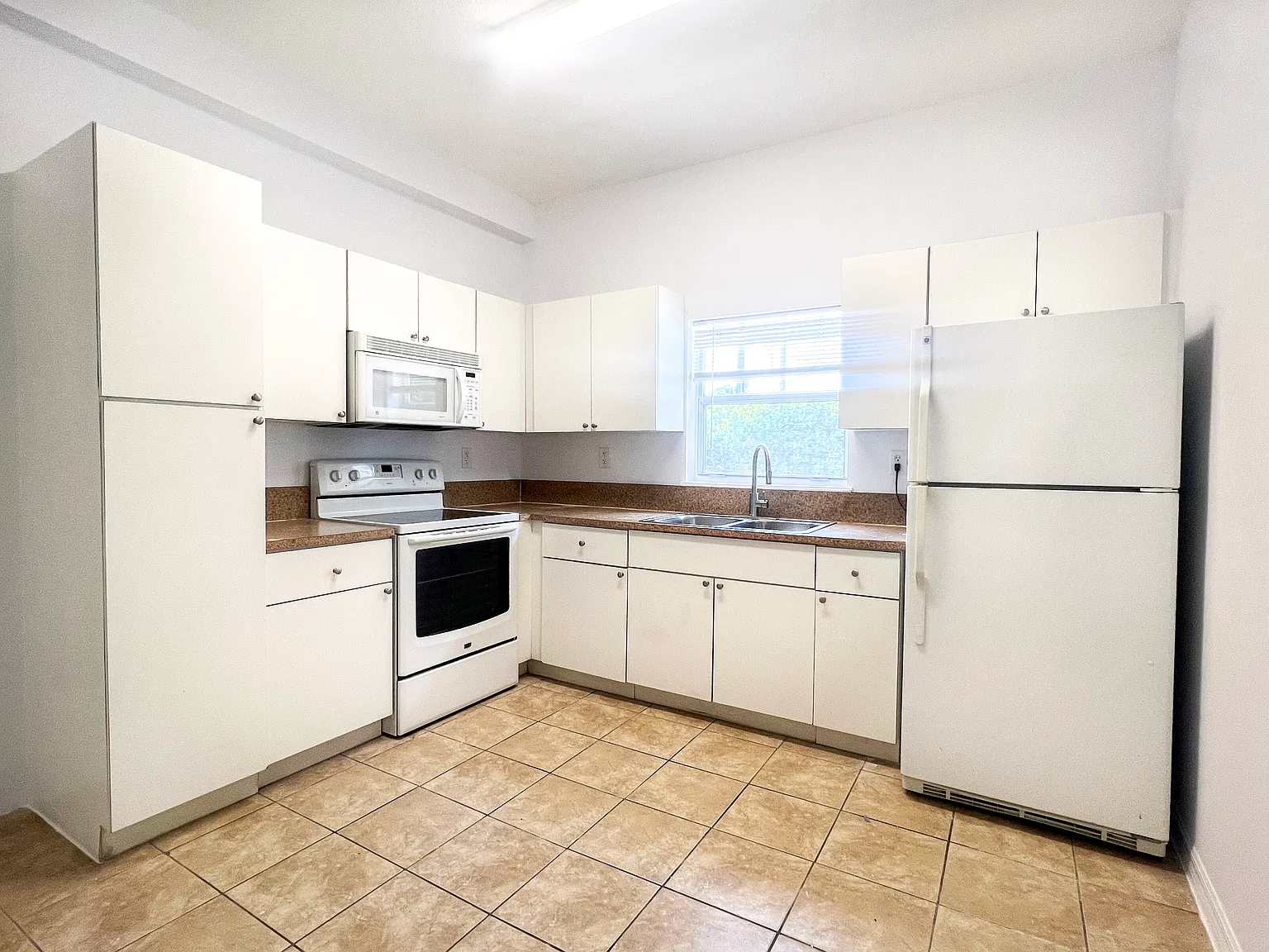 1 bed, 615 sqft, $1,725 — Photo 4