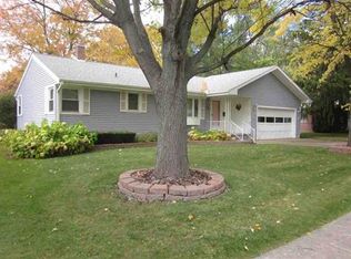 503 Yale Dr, Durand, MI
