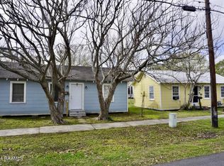 122 E Oak St, Crowley, LA 70526