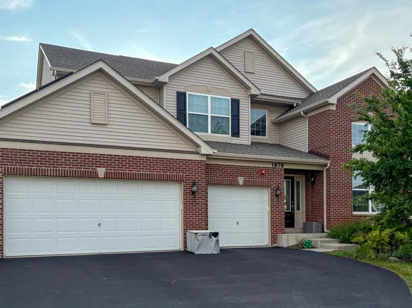 1878 Roseland Ln, Hoffman Estates, IL 60192