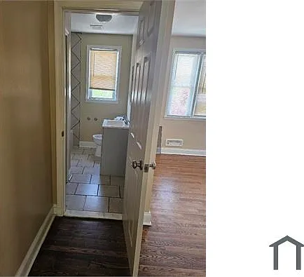 3804 Cedarhurst Rd #2 — Photo 2