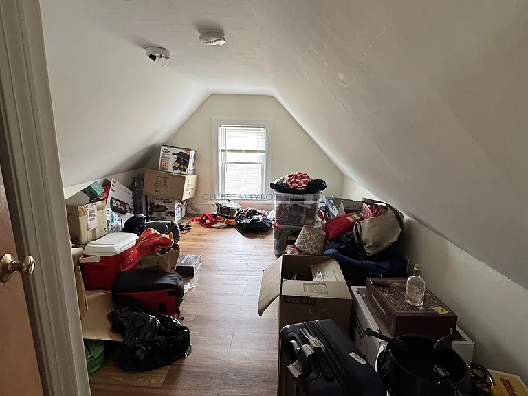 2 Oneil Pl — Photo 12