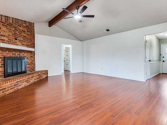 3rd image of 8705 Irongate Dr