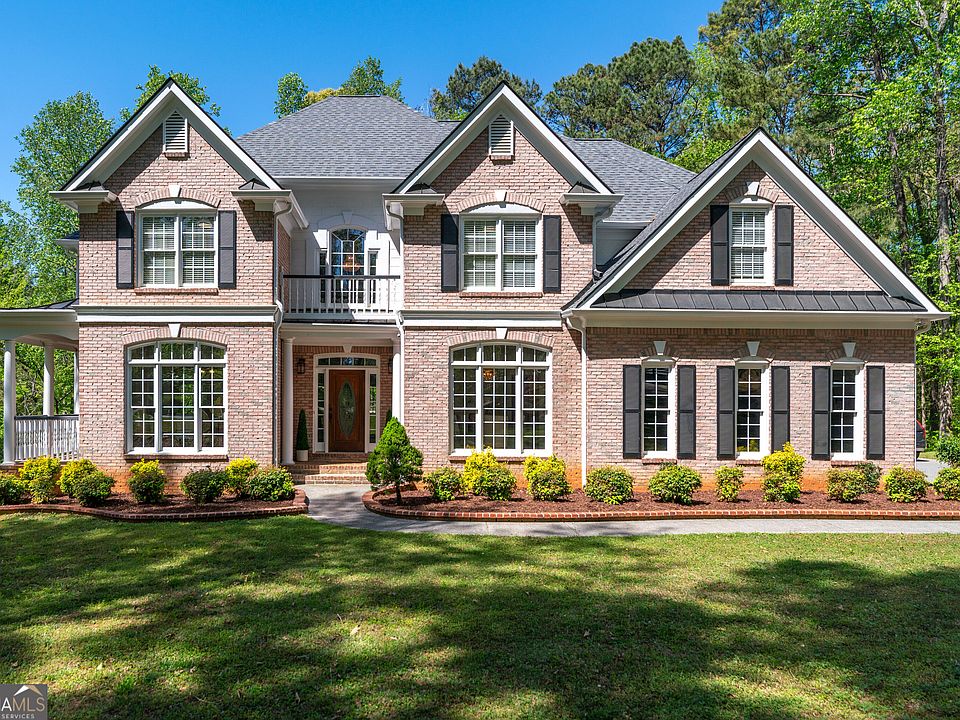 1st image of 166 Windrift Dr