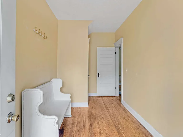 937 Iglehart Ave — Photo 9