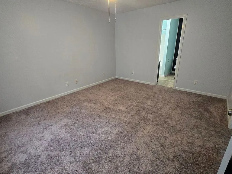 180 Dogwood Ave — Photo 11