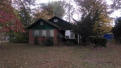2nd image of 212 Beaverdale Rd NE