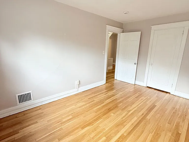 200-223 Gilliland Pl — Photo 8